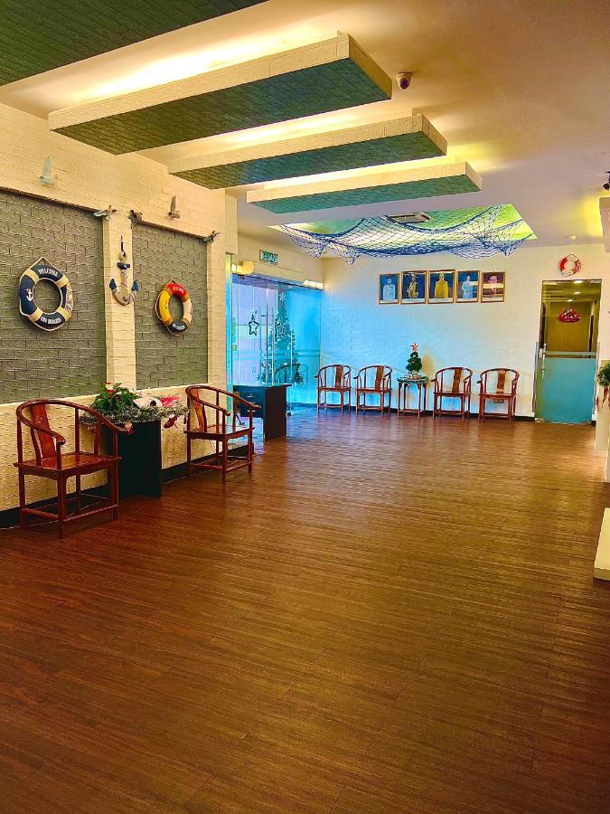 New World Express Motel 民都鲁 外观 照片